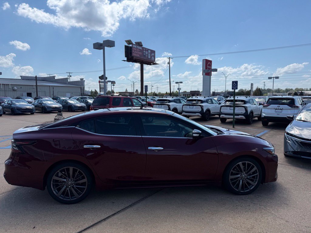 Used 2019 Nissan Maxima Platinum w/ Reserve Package FWD image 5