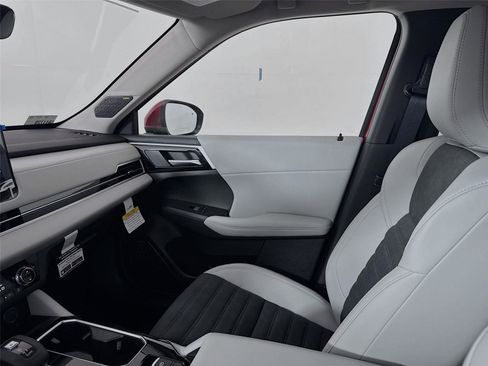 New 2026 Mitsubishi Outlander SE FWD image 21