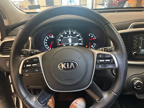 Used 2020 Kia Sorento SX AWD/4WD image 9