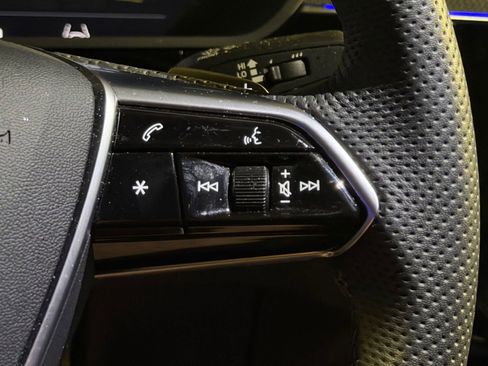 Certified 2024 Audi SQ8 e-tron Premium Plus w/ Black Optic Package AWD/4WD image 26