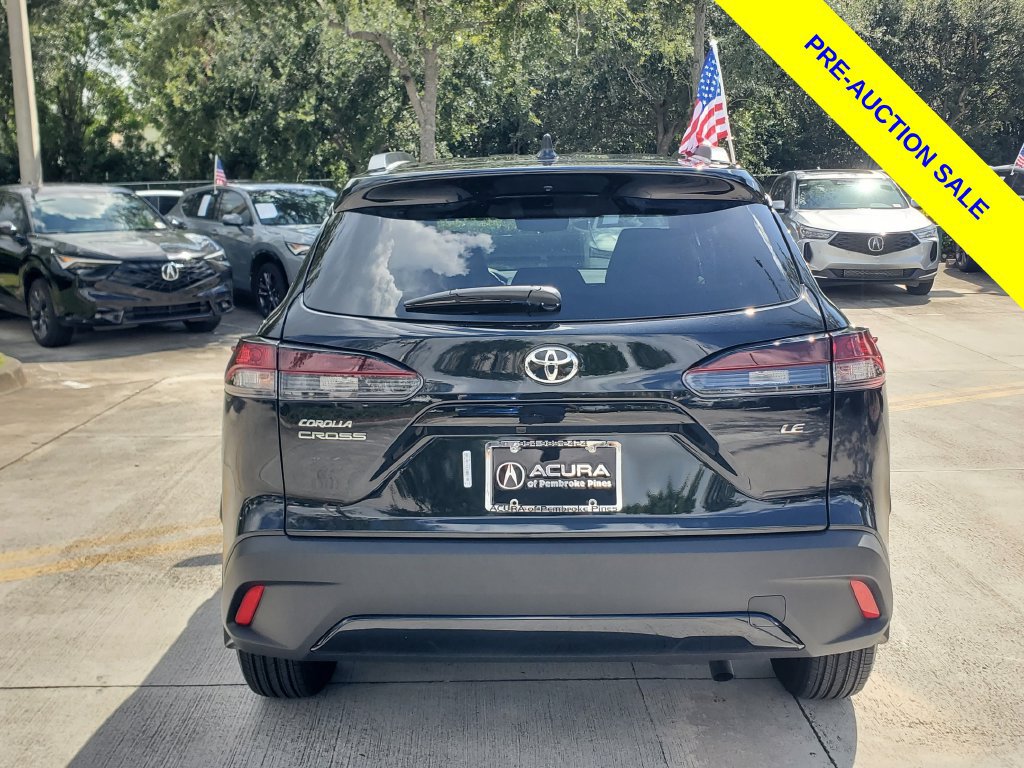 Used 2026 Toyota Corolla Cross LE FWD image 6
