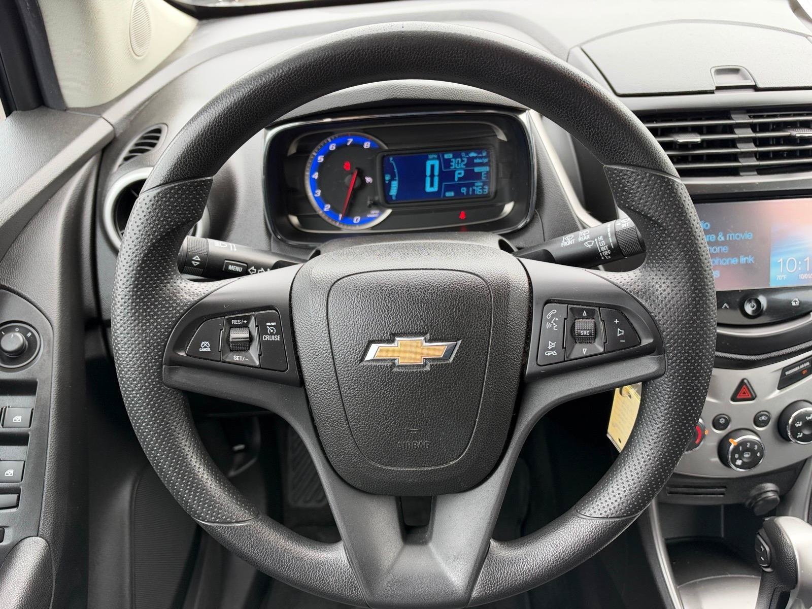 Used 2016 Chevrolet Trax LT FWD image 9