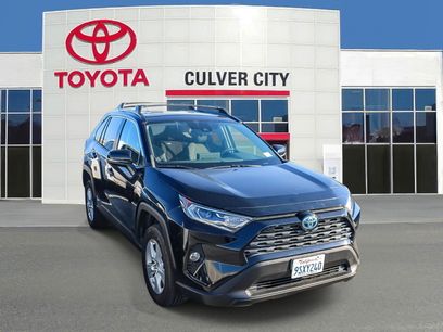 Used 2019 Toyota RAV4 XLE w/ Carpet Mat Package
