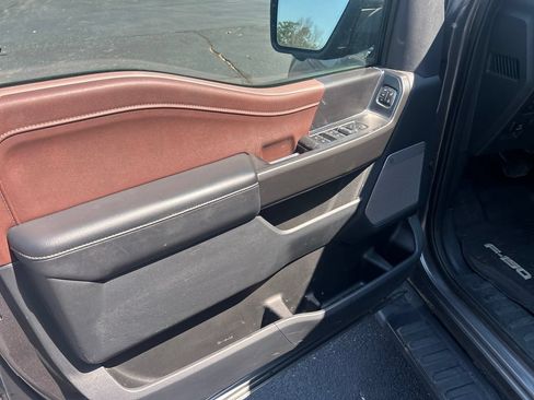 Used 2022 Ford F150 Lariat AWD/4WD image 12