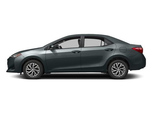 Used 2018 Toyota Corolla LE FWD image 3