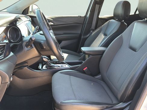 Used 2022 Buick Encore GX Preferred FWD image 10