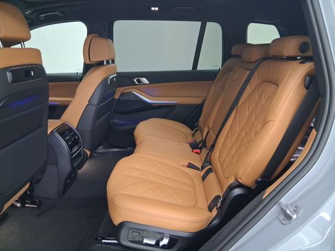 New 2026 BMW X7 xDrive40i w/ M Sport Package image 12