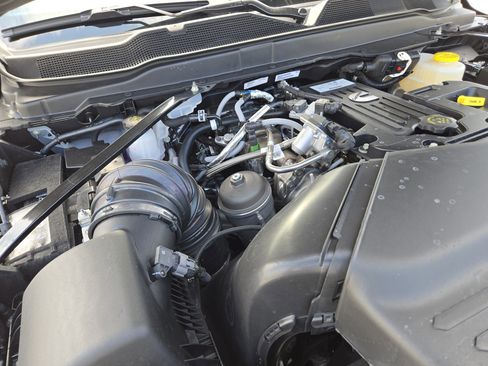 New 2026 RAM 2500 Limited image 23