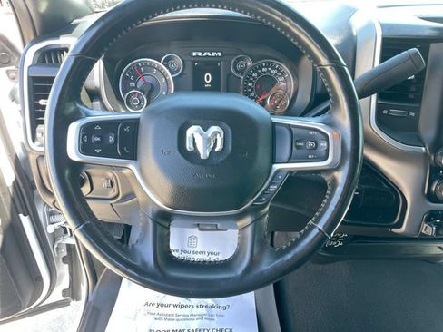 Used 2024 RAM 3500 Big Horn AWD/4WD image 25
