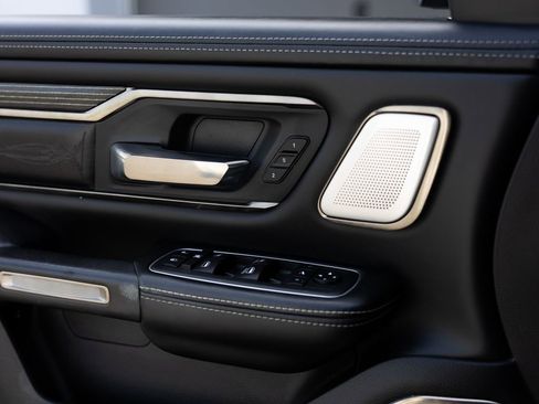 Used 2020 RAM 1500 Limited AWD/4WD image 27