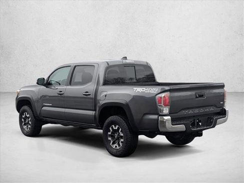 Used 2022 Toyota Tacoma TRD Off-Road image 8