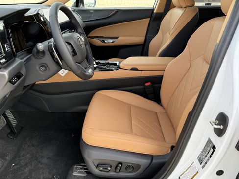 New 2026 Lexus NX 450h+ NX 450h+ Luxury image 17