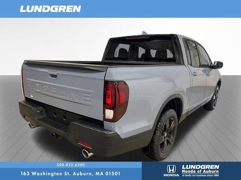 New 2026 Honda Ridgeline Black Edition image 6