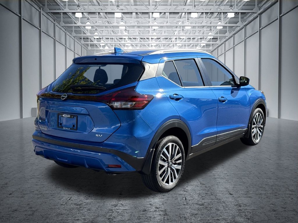 Used 2024 Nissan Kicks SV FWD image 7