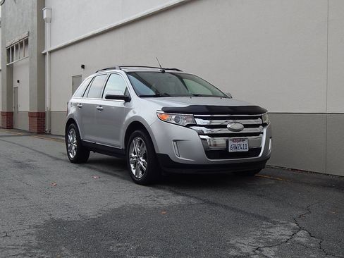 Used 2011 Ford Edge Limited image 1