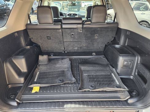 Used 2018 Toyota 4Runner SR5 image 5