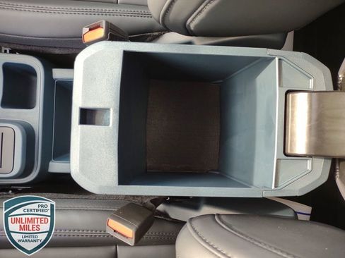 New 2026 Ford Maverick Lariat w/ Black Appearance Package image 30