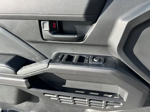 New 2026 Toyota Tacoma SR5 AWD/4WD image 17