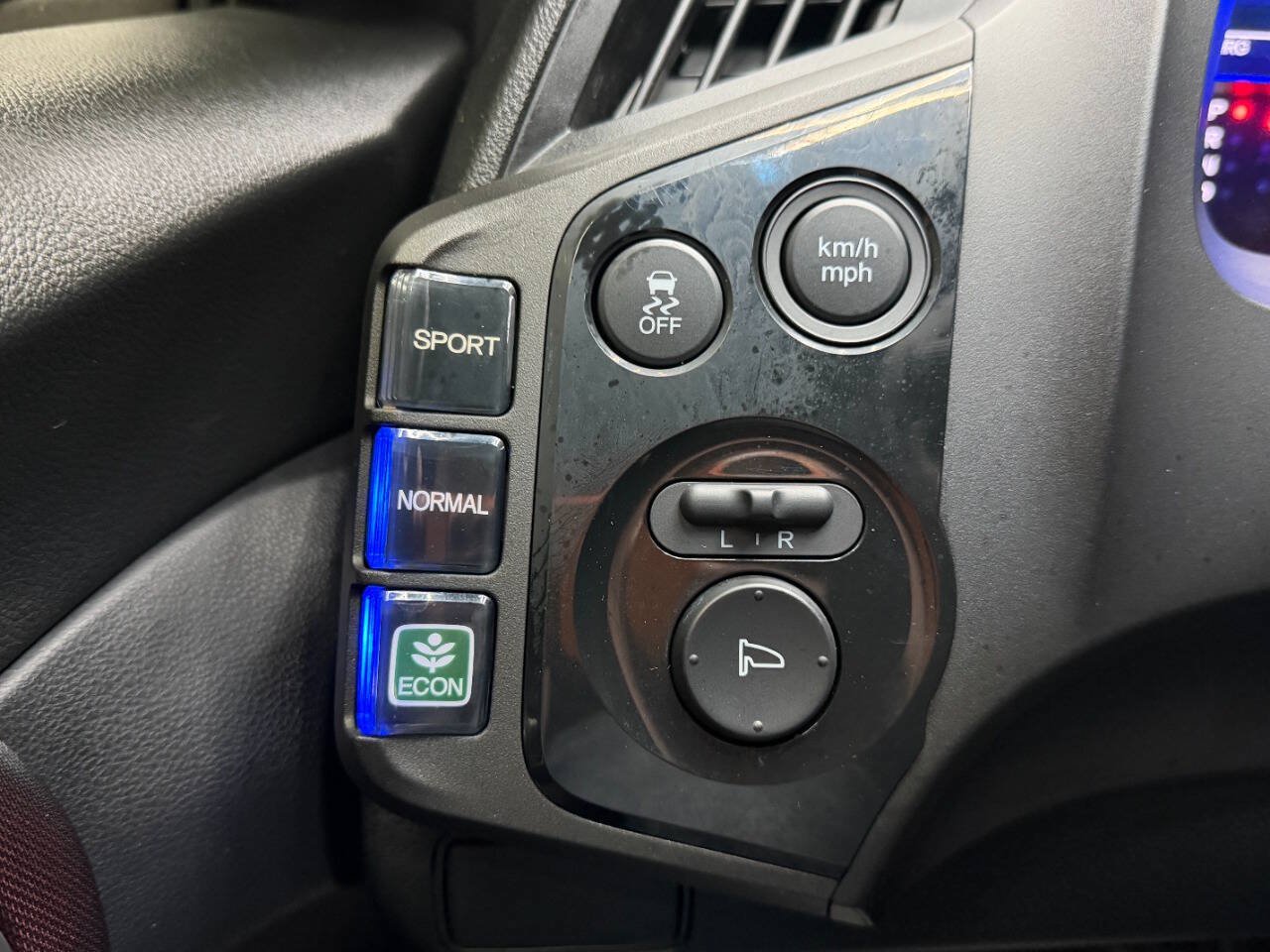 Used 2015 Honda CR-Z EX image 22