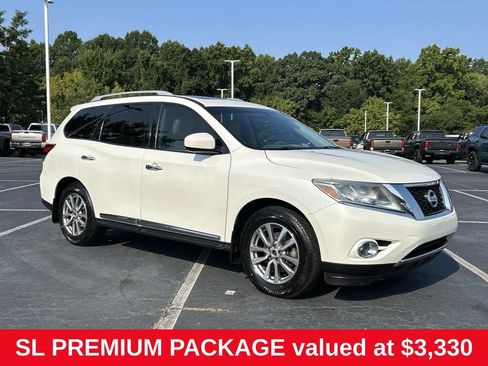 Used 2015 Nissan Pathfinder SL w/ SL Premium Package FWD image 1