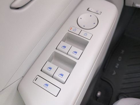 Certified 2024 Hyundai Kona SEL image 22