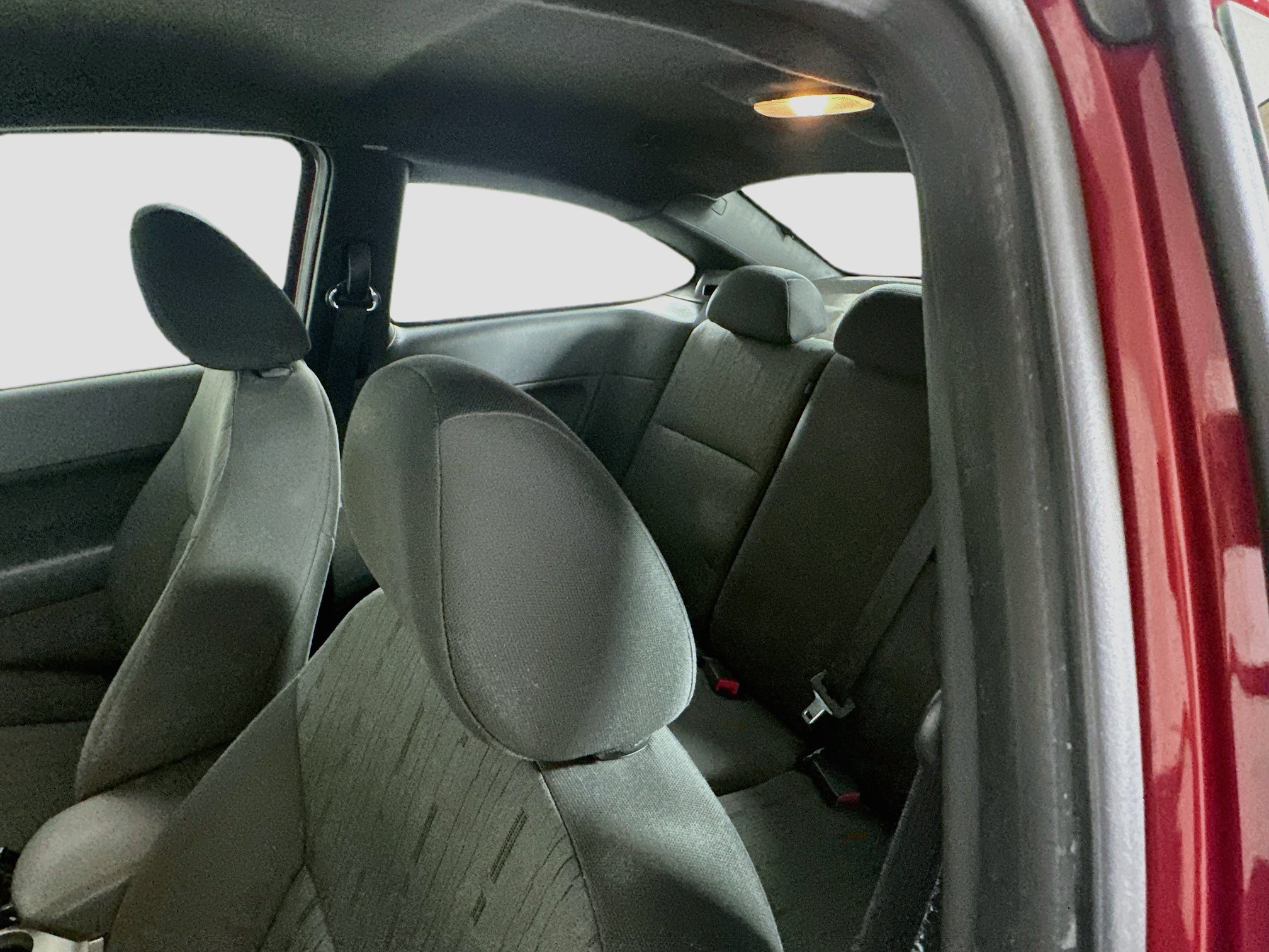 Used 2010 Ford Focus SE FWD image 24
