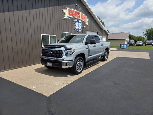 Used 2021 Toyota Tundra SR5 w/ SR5 Upgrade Package AWD/4WD image 2