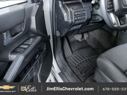 Used 2025 Toyota 4Runner SR5 RWD image 7