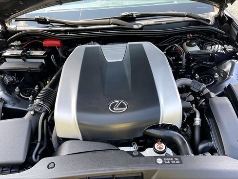 Used 2023 Lexus IS 350 F Sport w/ Memory Package AWD/4WD image 10