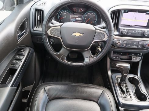 Used 2018 Chevrolet Colorado Z71 AWD/4WD image 23