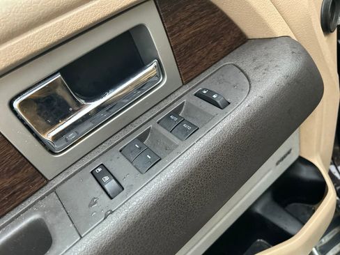 Used 2013 Ford F150 Lariat w/ Luxury Equipment Group image 18