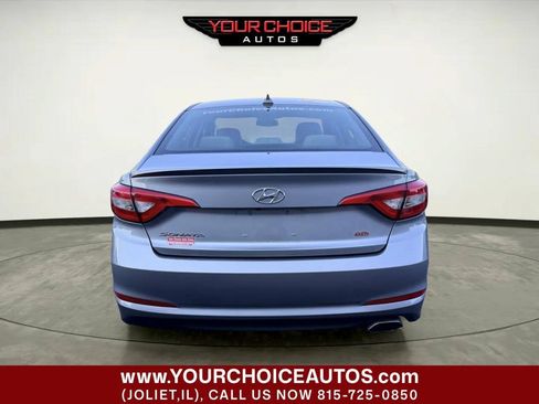 Used 2015 Hyundai Sonata SE w/ Option Group 02 FWD image 4