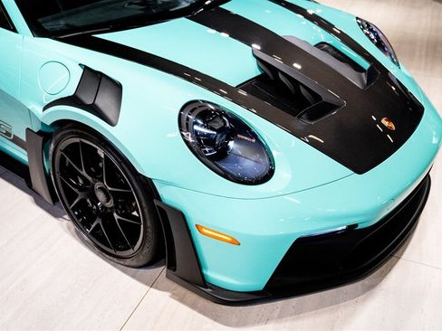 Used 2024 Porsche 911 GT3 RS w/ Weissach Package RWD image 8