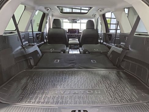 Used 2025 Lincoln Aviator Reserve w/ Jet Appearance Package AWD/4WD image 43