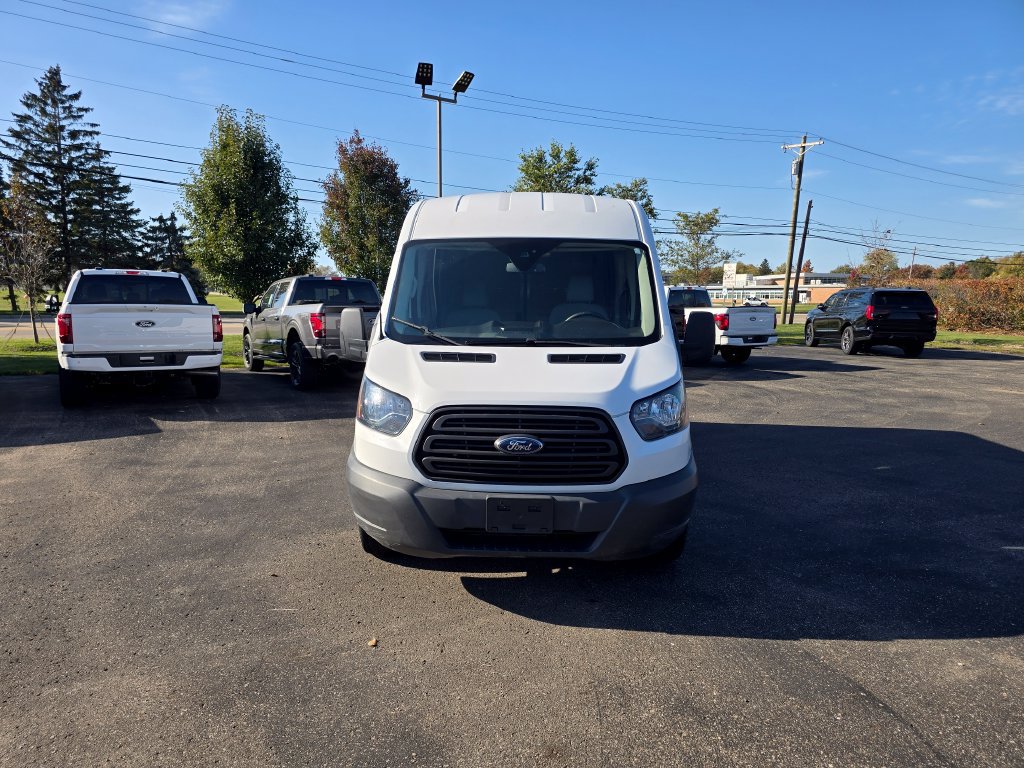 Used 2018 Ford Transit 250 148 Medium Roof RWD image 8