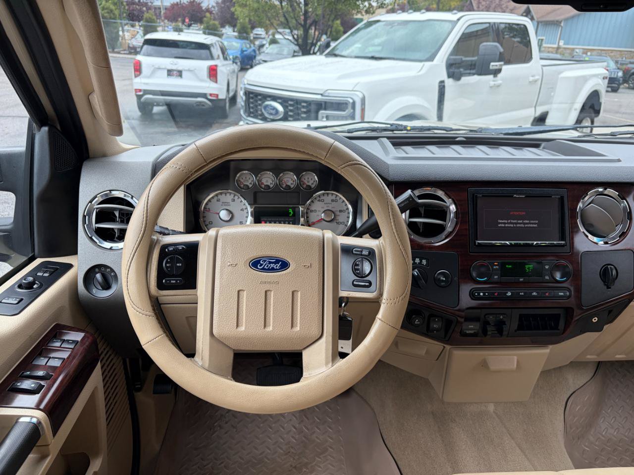 Used 2008 Ford F350 Lariat AWD/4WD image 14