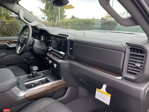 New 2026 GMC Sierra 1500 Elevation w/ Preferred Package image 29