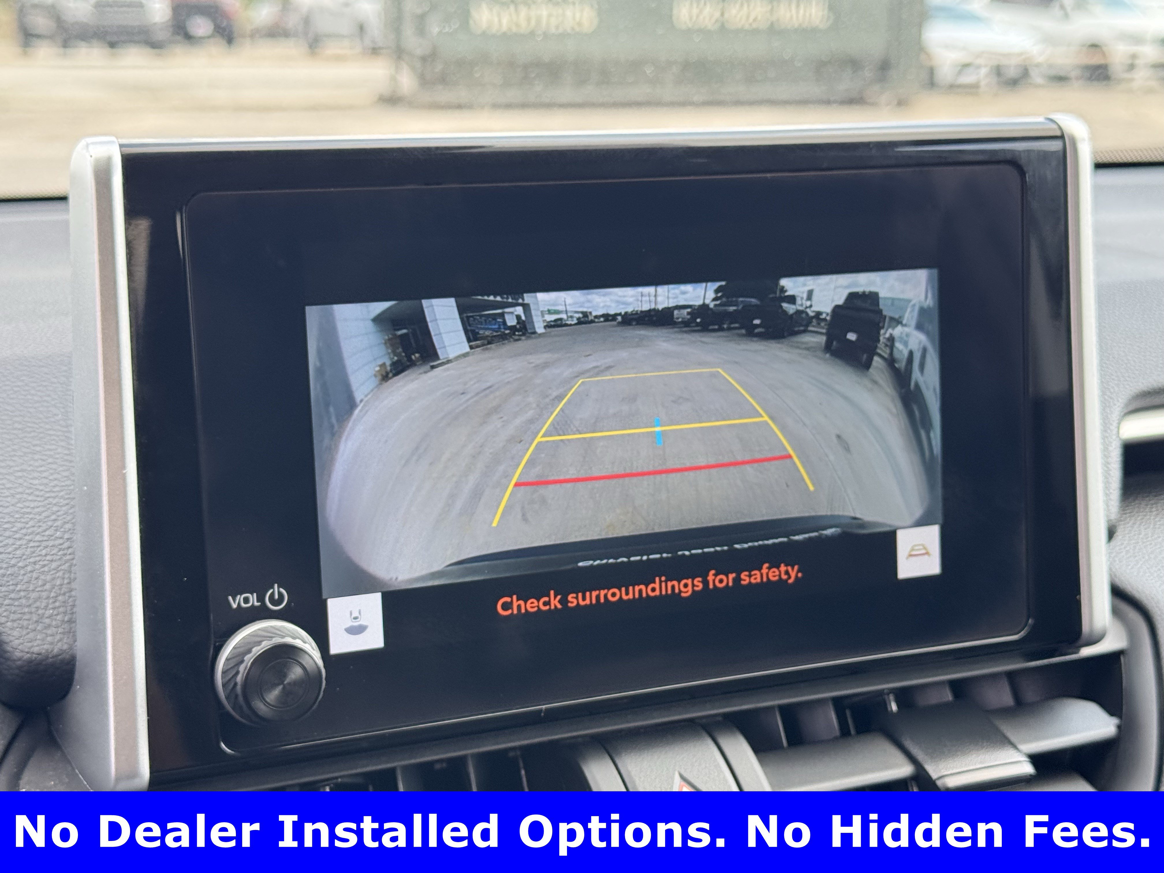 Used 2025 Toyota RAV4 XLE FWD image 16