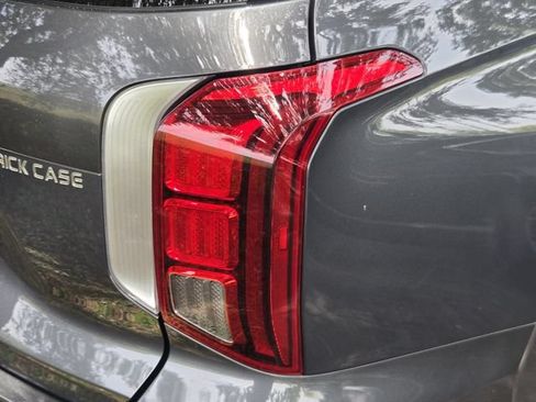 Used 2024 Hyundai Palisade Calligraphy FWD image 9