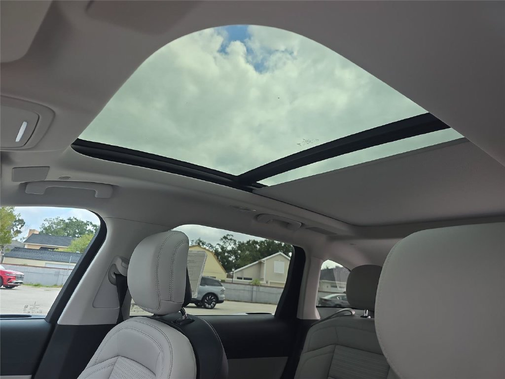 New 2026 Lincoln Nautilus Reserve AWD/4WD image 23