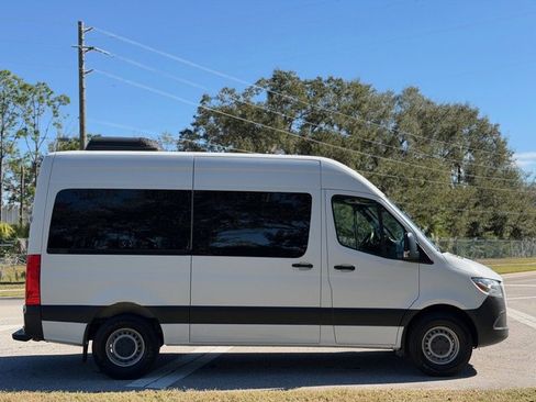 Used 2020 Freightliner Sprinter 2500 image 6