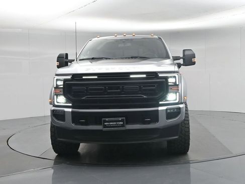 Used 2022 Ford F250 Lariat w/ Black Appearance Package AWD/4WD image 30