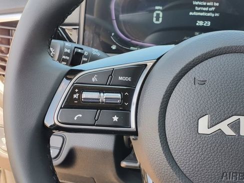 New 2026 Kia Seltos S FWD image 18