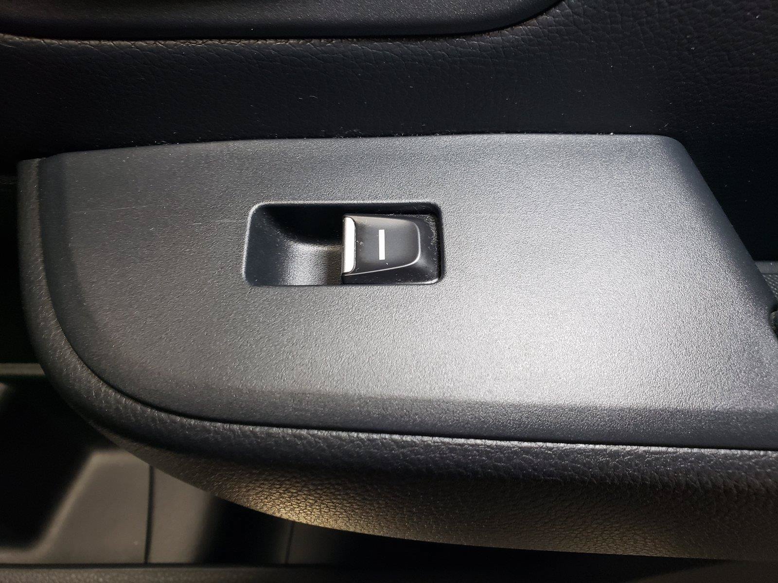 Certified 2023 Honda Pilot TrailSport image 32