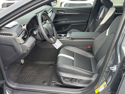 New 2026 Toyota Camry SE FWD image 10