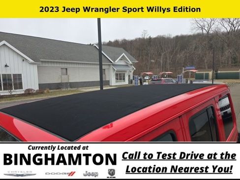 Used 2023 Jeep Wrangler Willys image 7