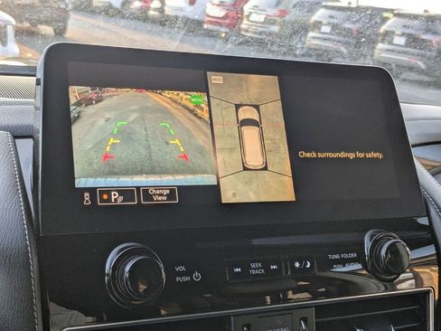 Used 2024 INFINITI QX80 Luxe image 20