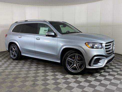 New 2025 Mercedes-Benz GLS 450 4MATIC image 6