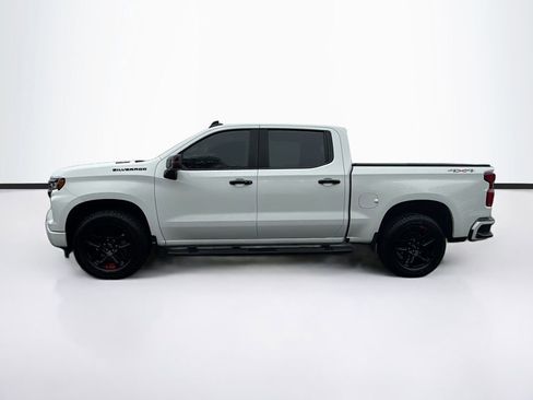 Used 2023 Chevrolet Silverado 1500 RST w/ Redline Edition AWD/4WD image 4