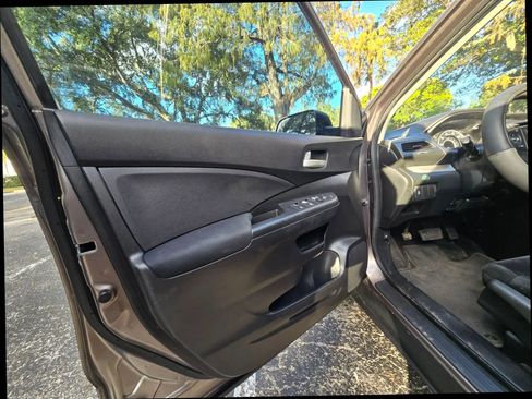 Used 2012 Honda CR-V LX image 25